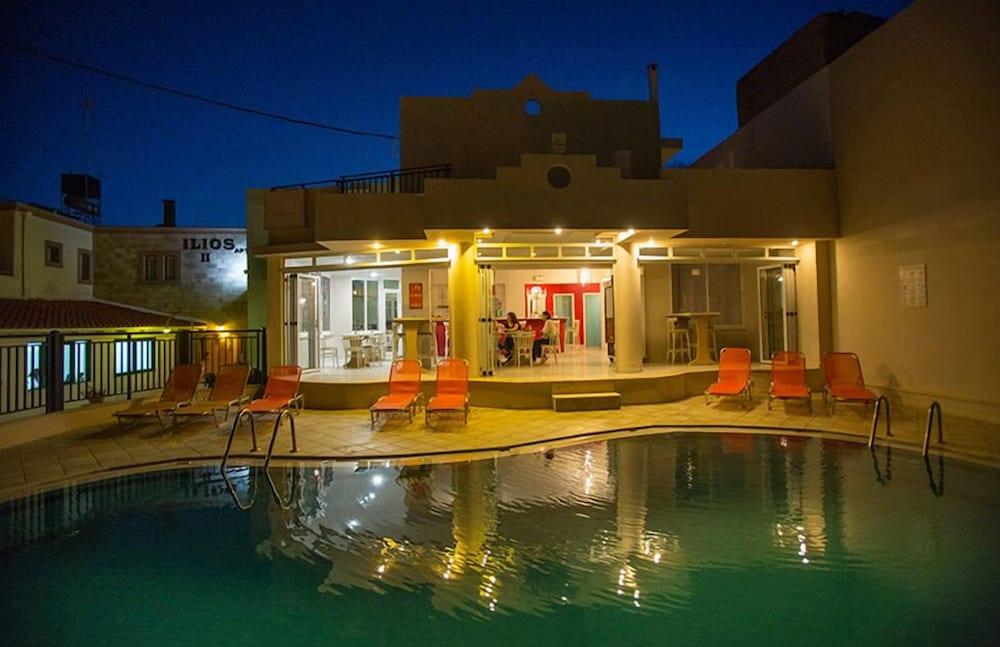 Malia Central Apartments Mália Exterior foto